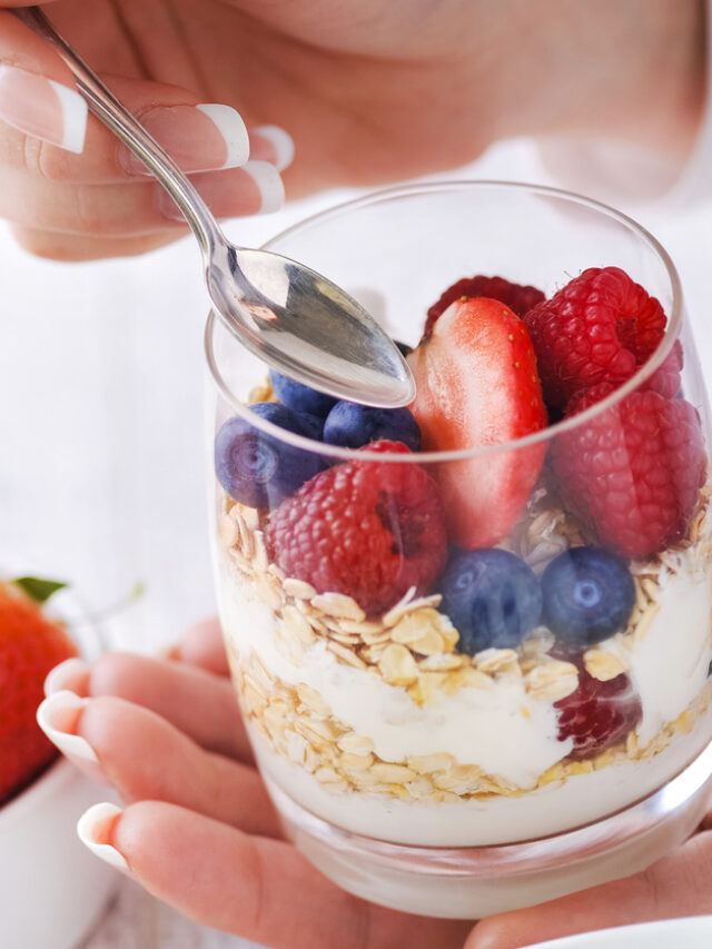 Controla o peso e a saúde do intestino: 6 benefícios do iogurte natural | alt